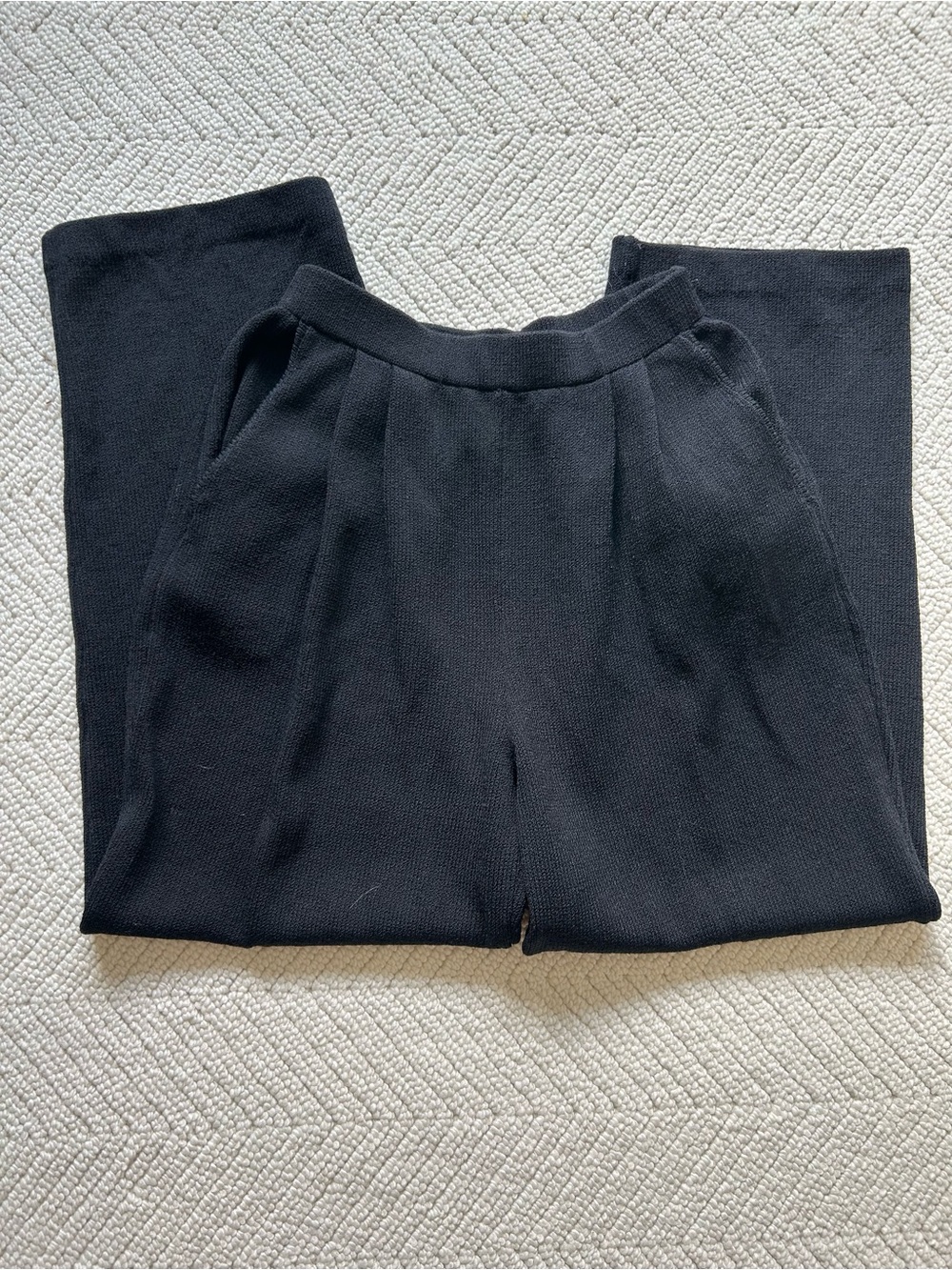St. John knit black pants